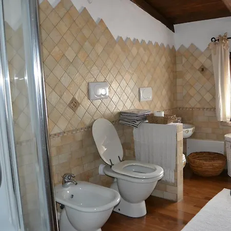 Maison Et Charme Bed & Breakfast